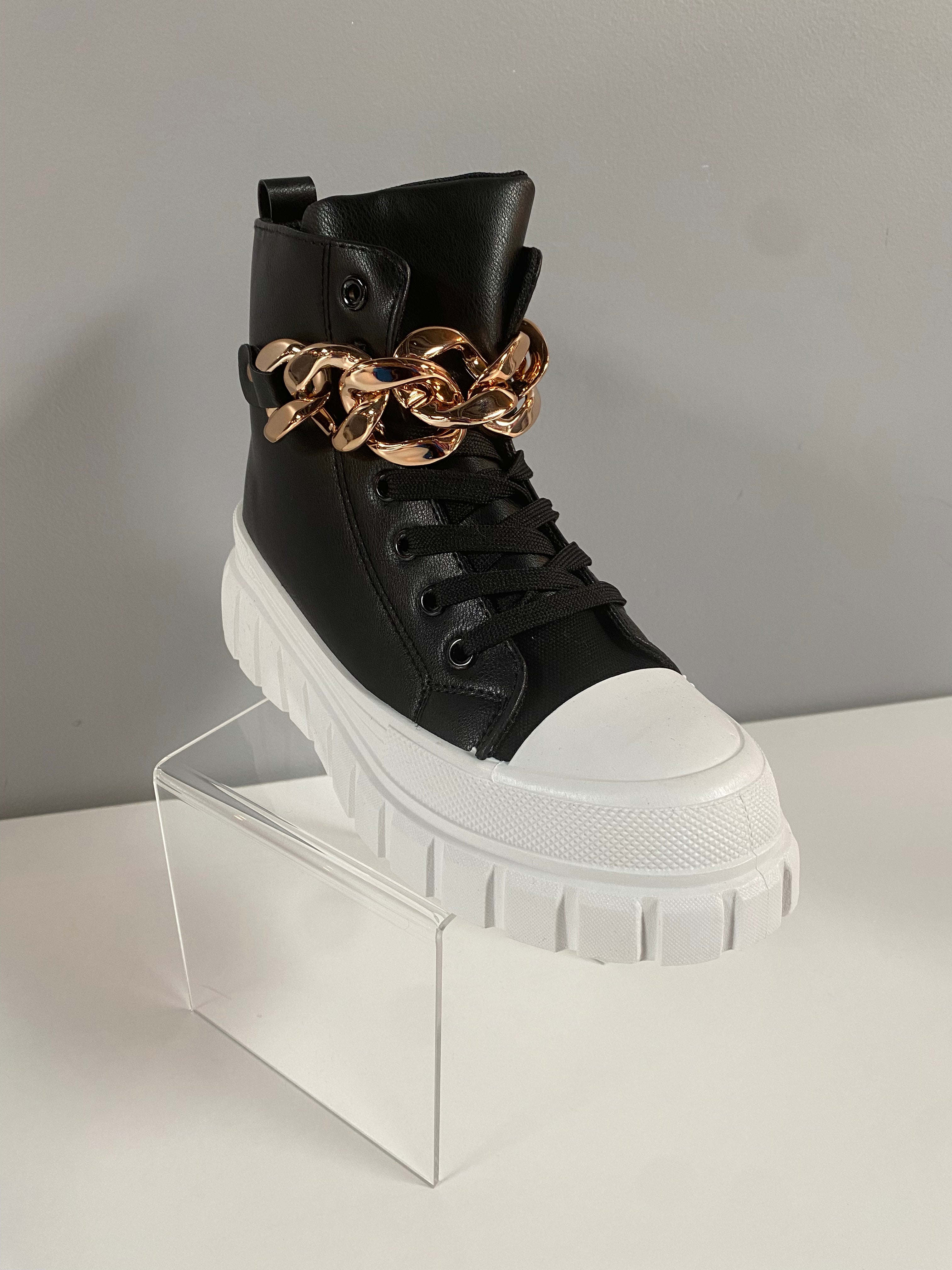 CR Chain Platform Sneaker
